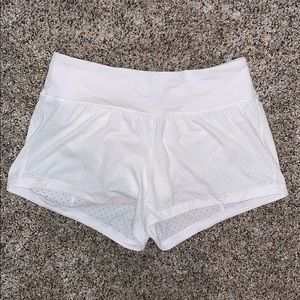 Lulu Lemon size 4 mesh shorts